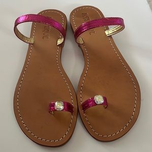 GORGEOUS New Fuschia Pink Magenta AB Mystique Sandals